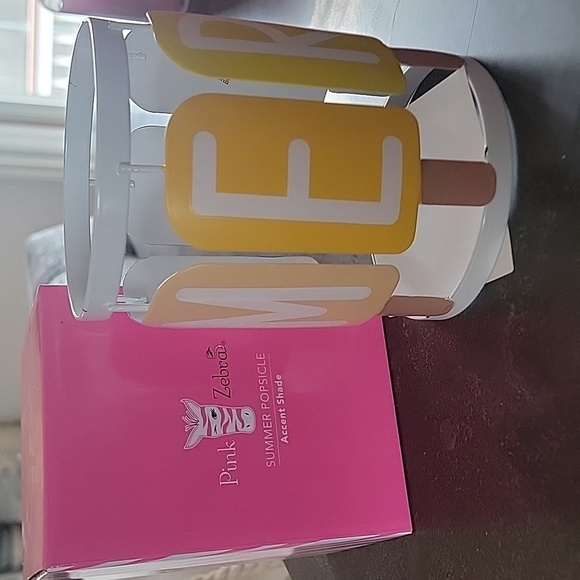 Pink Zebra - Summer Popsicle Accent Shade - Picture 2 of 4